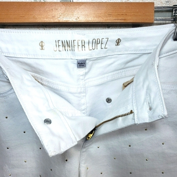 JENNIFER LOPEZ Gold Studded Stretch High Rise Denim Shorts White Size 4 - Picture 5 of 7